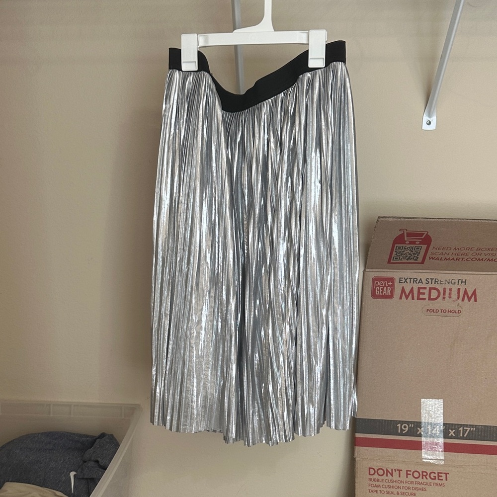 Metallic Silver Pleated Midi Skirt with Black Waistband